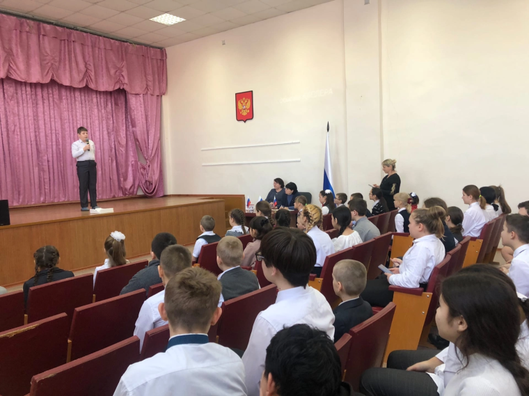 Конкурс чтецов «Мы помним тебя, Ленинград»..